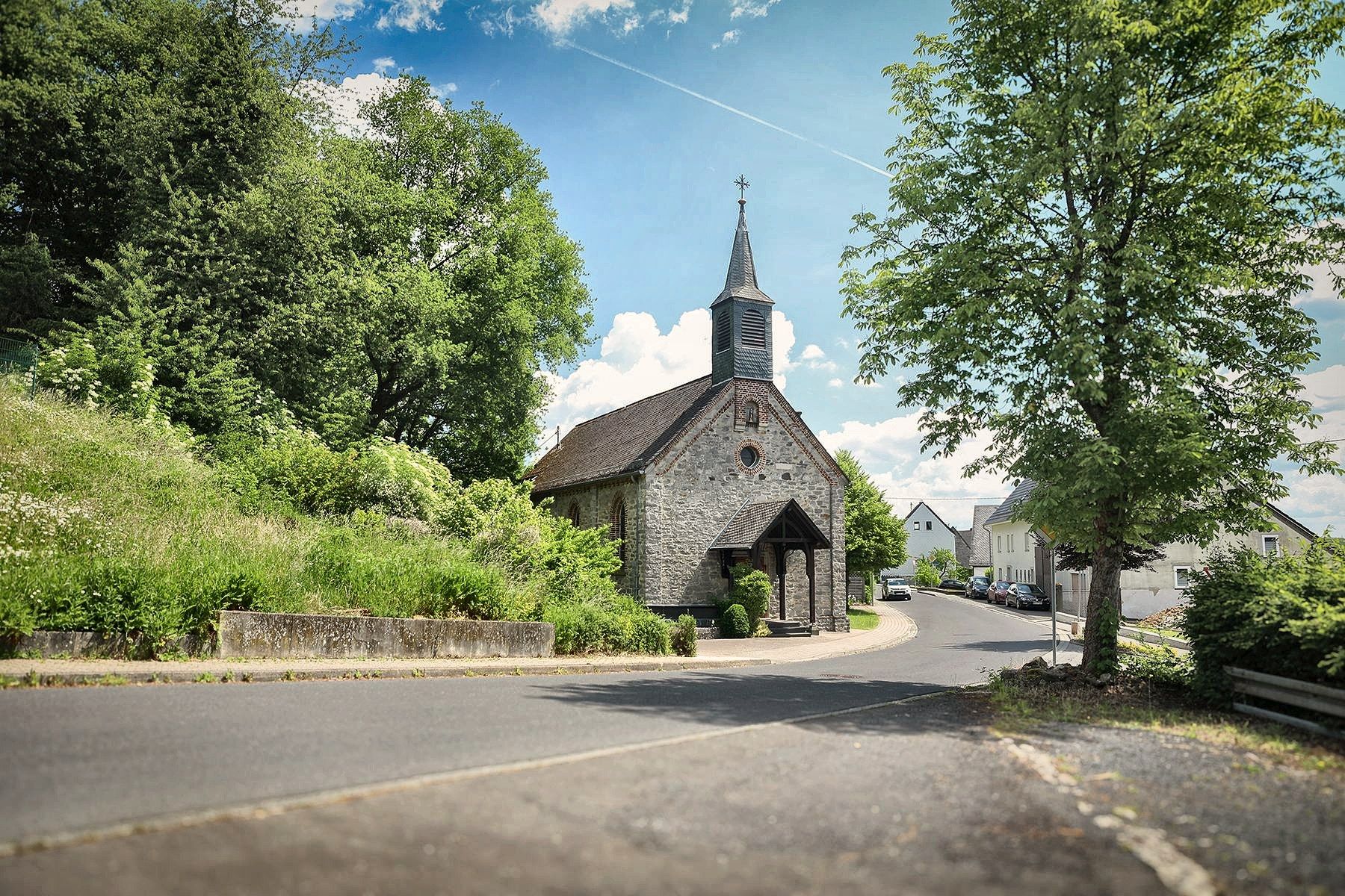 Kapelle Goldhausen an der Hauptstraße in Ruppach-Goldhausen