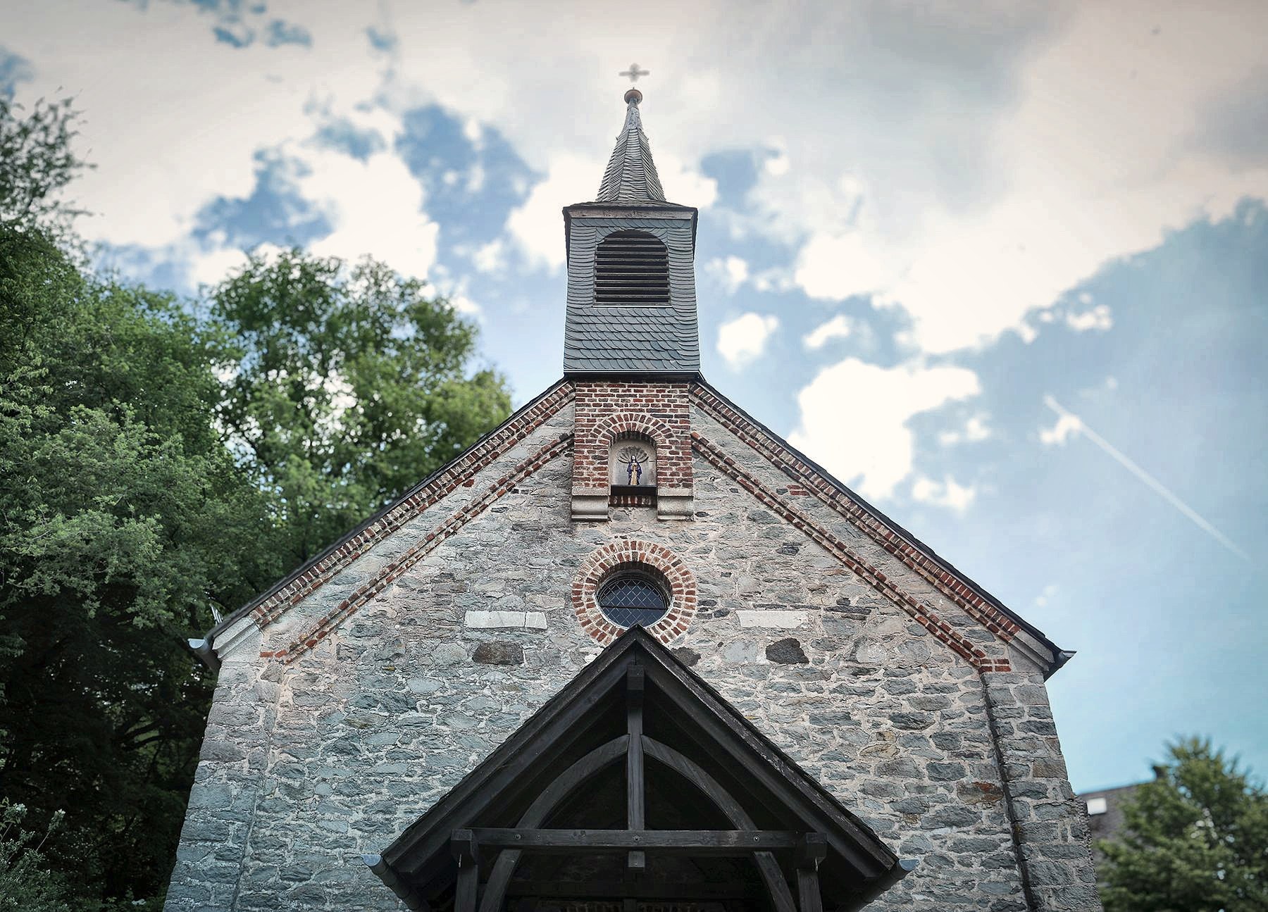 Giebel der Kapelle Goldhausen