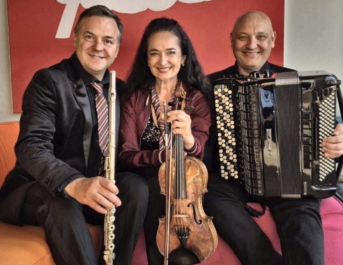 Trio Classic Deluxe